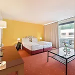 Neutor Express Hotell 3*