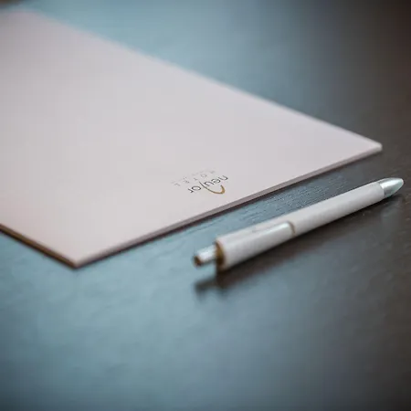 Отель Neutor Express 3*