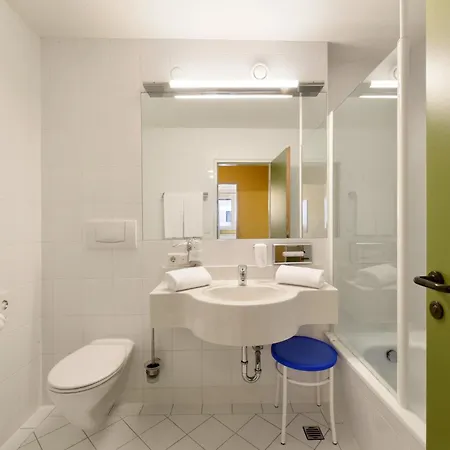 Hotel Neutor Express 3*